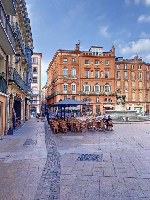 Ibiza -Sublime Studio Place De La Trinite- Netflix Apartment Toulouse Bagian luar foto